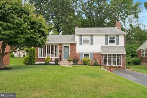 341 Rittenhouse Cir, Havertown, PA 19083
