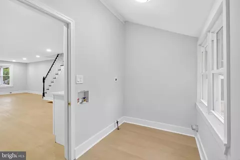Entry Way - 303 Johnson Ave, Linwood, PA 19061 photo 6 of 6