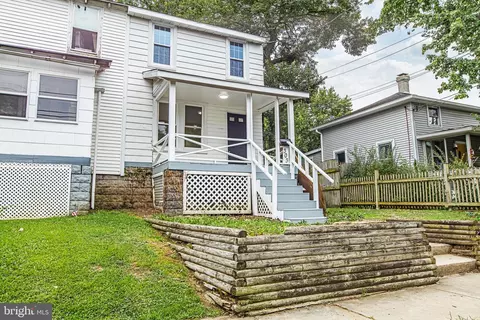 303 Johnson Ave, Linwood, PA 19061