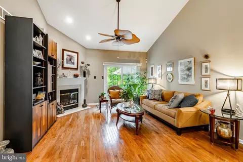 71 Dresner Cir, Ogden, PA 19061 photo 10