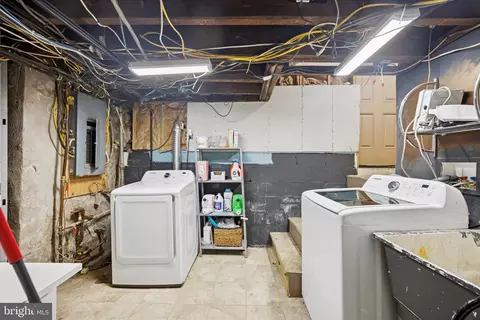 7114 Llanfair Rd, Darby, PA 19082 photo 30