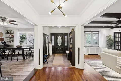 7114 Llanfair Rd, Darby, PA 19082 photo 4