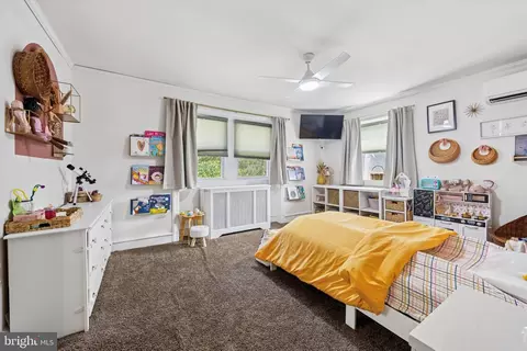 7114 Llanfair Rd, Darby, PA 19082 photo 13