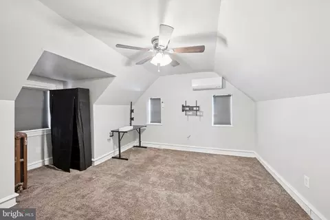 7114 Llanfair Rd, Darby, PA 19082 photo 27