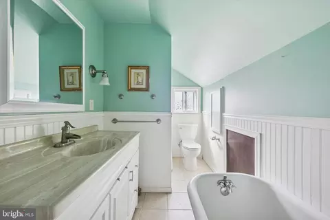 7114 Llanfair Rd, Darby, PA 19082 photo 28