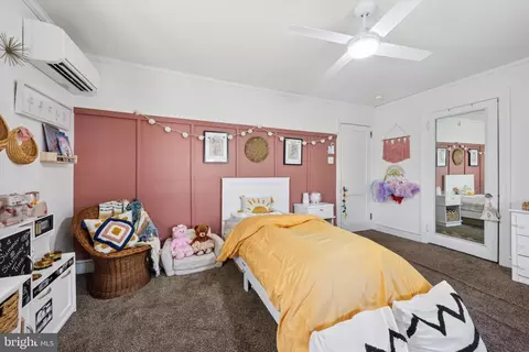 7114 Llanfair Rd, Darby, PA 19082 photo 15