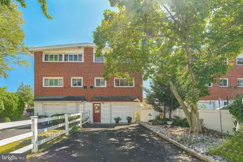 1850 Plymouth Dr, Woodlyn, PA 19094