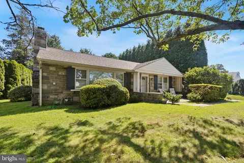 205 N Lexington Ave, Havertown, PA 19083