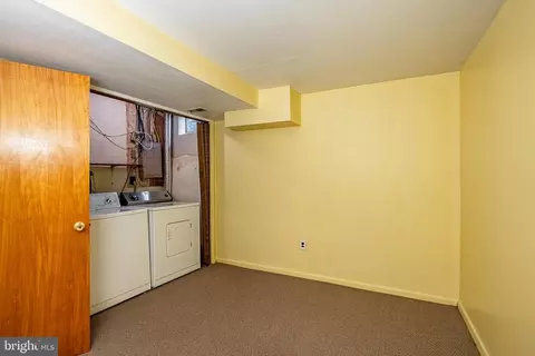 1328 Rolling Gln, Boothwyn, PA 19061 photo 20