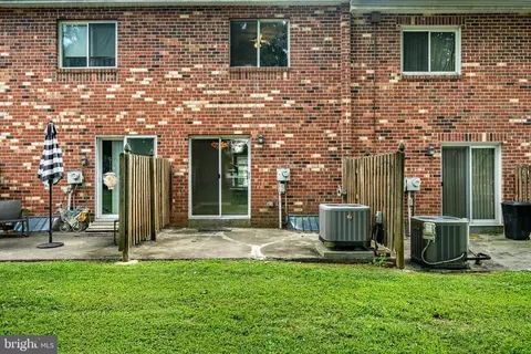 1328 Rolling Gln, Boothwyn, PA 19061 photo 24
