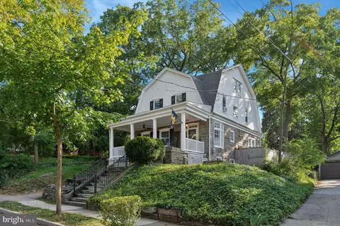 755 Lawson Ave, Havertown, PA 19083