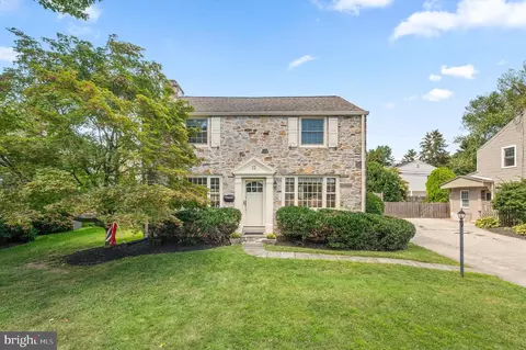 12 Lowrys Ln, Bryn Mawr, PA 19010