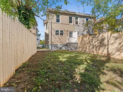 Exterior - 125 White Ave, Marcus Hook, PA 19061 photo 5 of 5