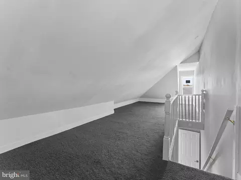 Entry Way - 125 White Ave, Marcus Hook, PA 19061 photo 2 of 3
