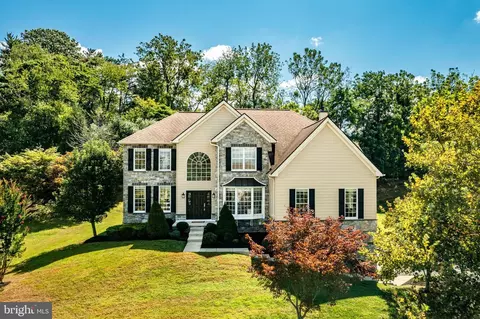 32 Lenfant Ct, Glen Mills, PA 19342