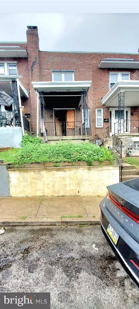 442 Woodcliffe Rd, Darby, PA 19082