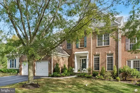 410 Merlin Rd, Newtown Square, PA 19073