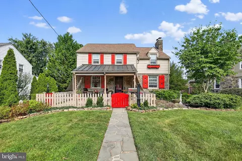 38 S Britton Rd, Springfield, PA 19064