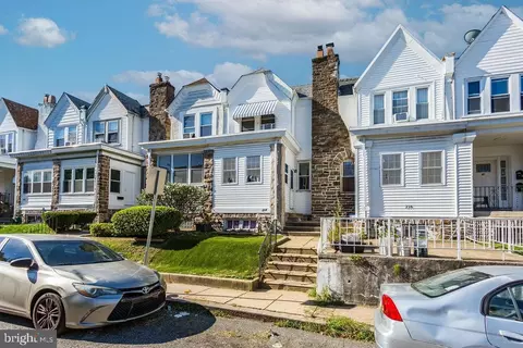 214 Kingston Rd, Darby, PA 19082