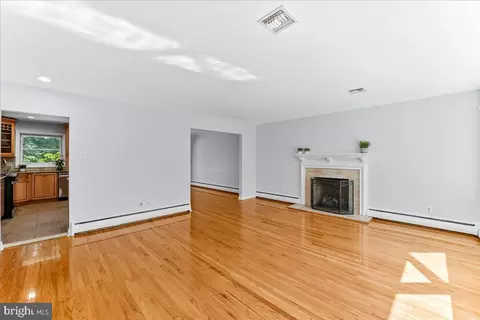 Living - 200 N State Rd, Springfield, PA 19064 photo 2 of 5
