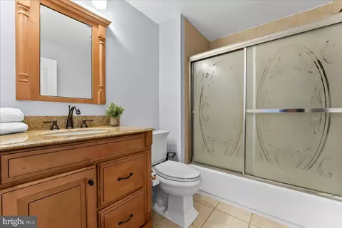 Bath - 200 N State Rd, Springfield, PA 19064 photo 1 of 3