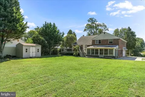 Exterior - 200 N State Rd, Springfield, PA 19064 photo 7 of 10