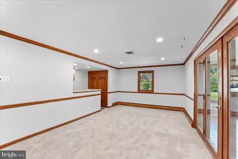 Living - 200 N State Rd, Springfield, PA 19064 photo 5 of 5