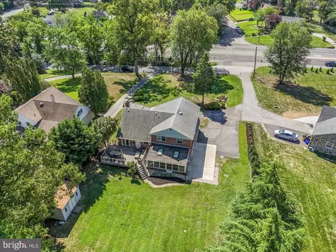 View/Area - 200 N State Rd, Springfield, PA 19064 photo 3 of 5