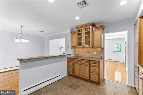 Entry Way - 200 N State Rd, Springfield, PA 19064 photo 1 of 1