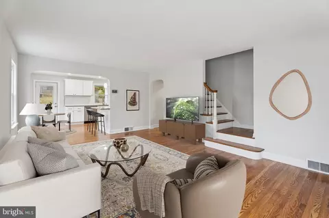 505 Glendale Rd, Havertown, PA 19083