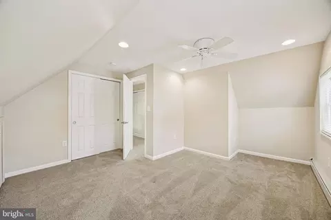 Bedroom - 841 Bobwhite Ln, Secane, PA 19018 photo 2 of 2