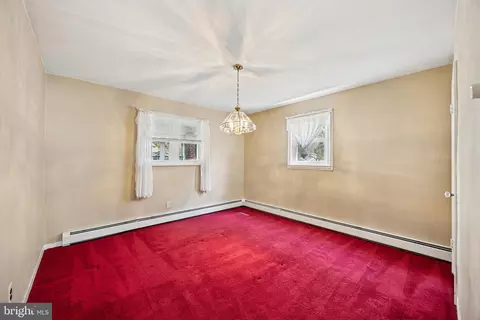 Other - 841 Bobwhite Ln, Secane, PA 19018 photo 4 of 7