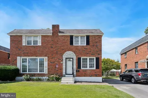511 Clark Ave, Folsom, PA 19033