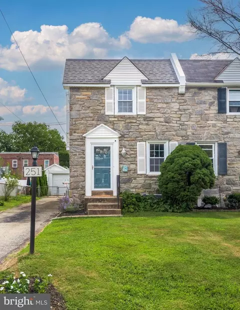 251 Powell Rd, Springfield, PA 19064
