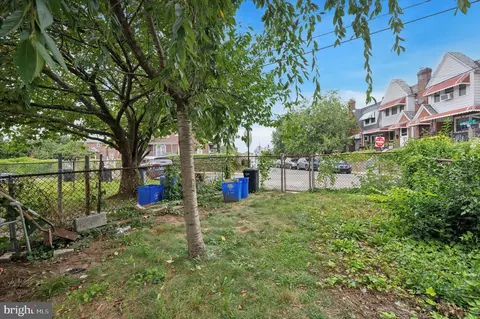 Exterior - 7239 Bradford Rd, Darby, PA 19082 photo 3 of 3