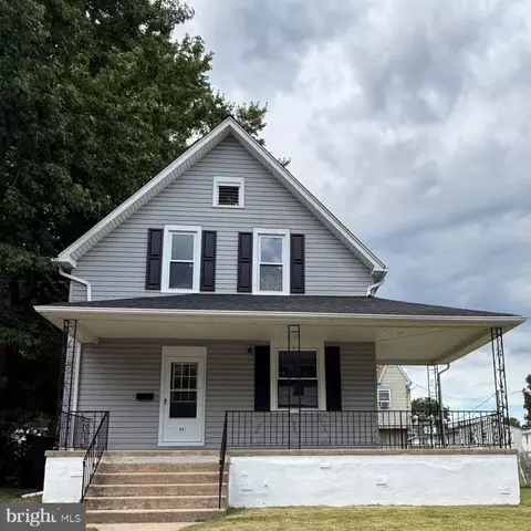 901 Bartram Ave, Collingdale, PA 19023