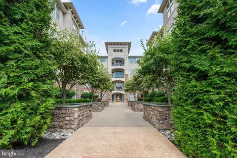 139 Cornerstone Dr, Newtown Square, PA 19073