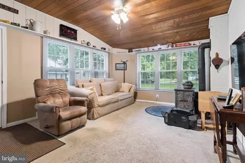 1121 Scott Ave, Boothwyn, PA 19061 photo 14