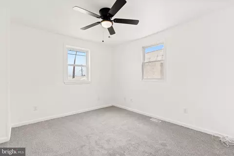 1359 Green St, Marcus Hook, PA 19061 photo 17