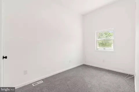 1359 Green St, Marcus Hook, PA 19061 photo 23