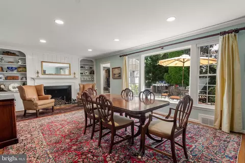 Dining - 598 Cricket Ln, Wayne, PA 19087 photo 2 of 2
