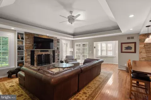 Living - 598 Cricket Ln, Wayne, PA 19087 photo 2 of 2