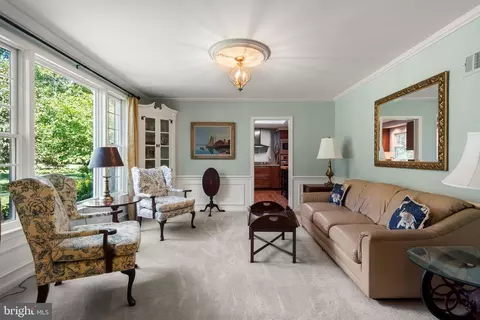 Living - 598 Cricket Ln, Wayne, PA 19087 photo 1 of 2