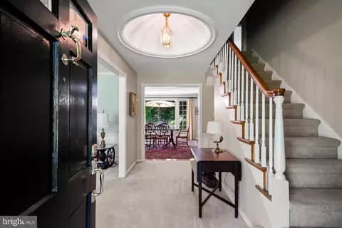 Entry Way - 598 Cricket Ln, Wayne, PA 19087 photo 1 of 5