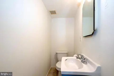 156 Fronefield Ave, Marcus Hook, PA 19061 photo 23