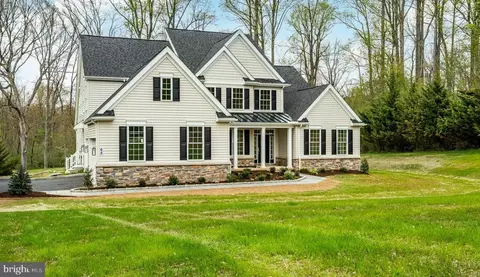 109 W Forge Rd, Glen Mills, PA 19342