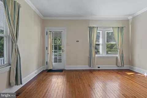 209 Lenoir Ave, Wayne, PA 19087 photo 3