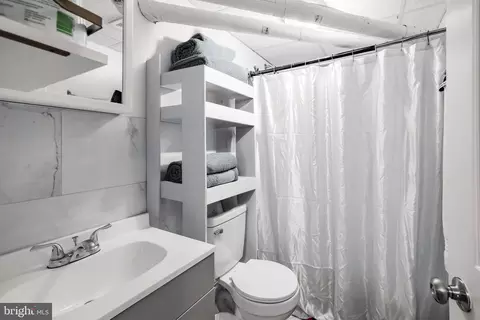 Bath - 106 N Union Ave, Lansdowne, PA 19050 photo 1 of 1