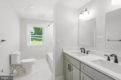 Entry Way - 1064 Flora, Boothwyn, PA 19061 photo 1 of 1