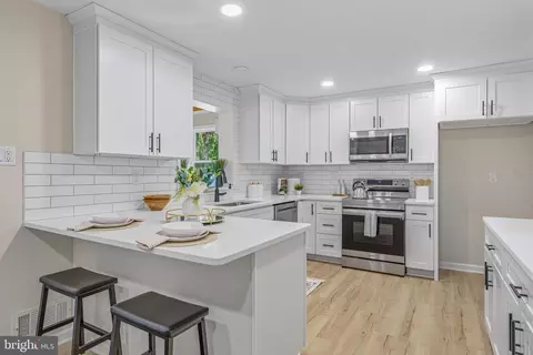 Kitchen - 1064 Flora, Boothwyn, PA 19061 photo 1 of 2